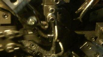 绕弹簧视频,视频带你领略精湛技艺